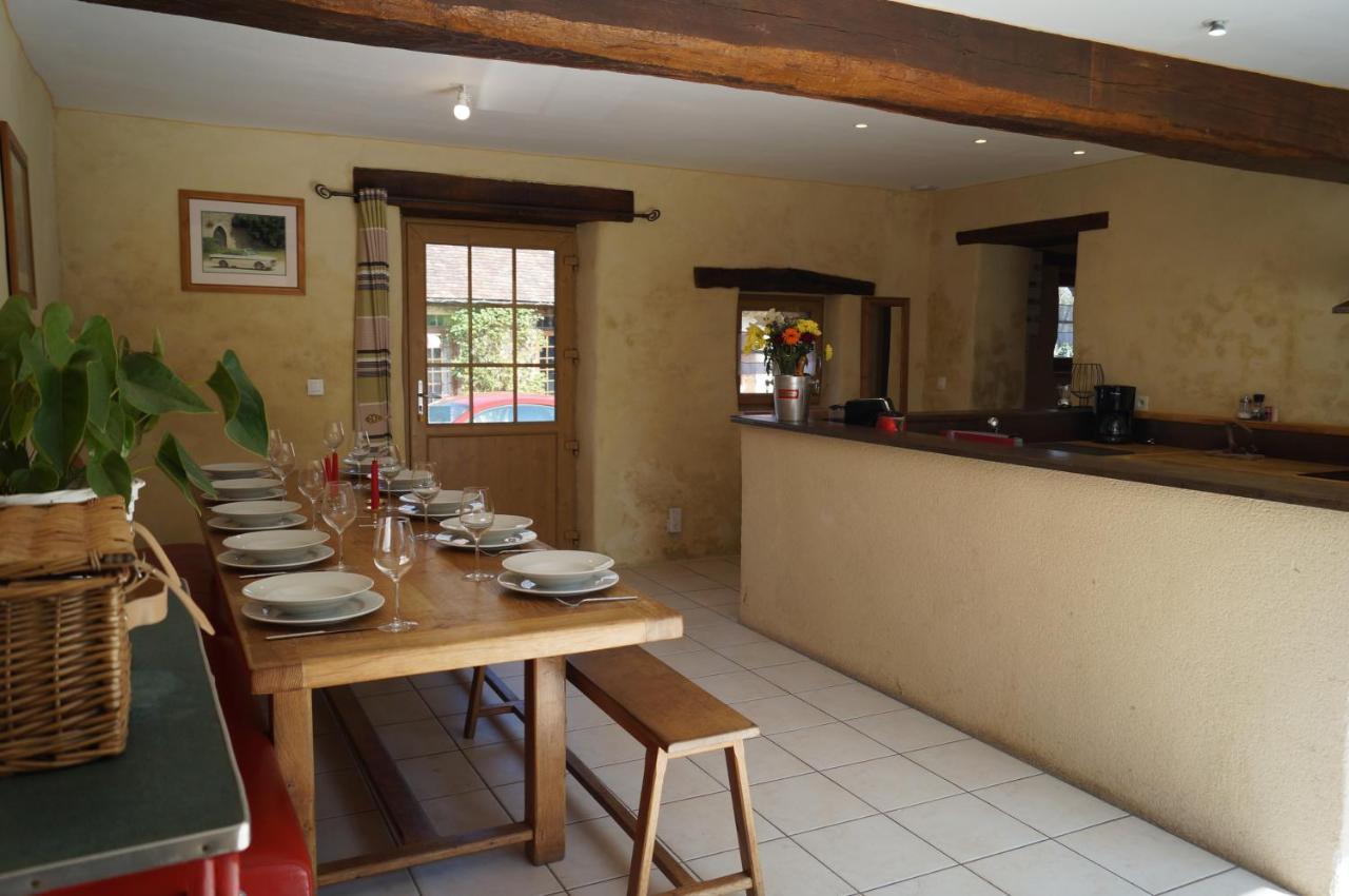 24H Le Mans - Les Haies Gite, Near Le Mans Circuit Villa Coulans-sur-Gée Екстериор снимка