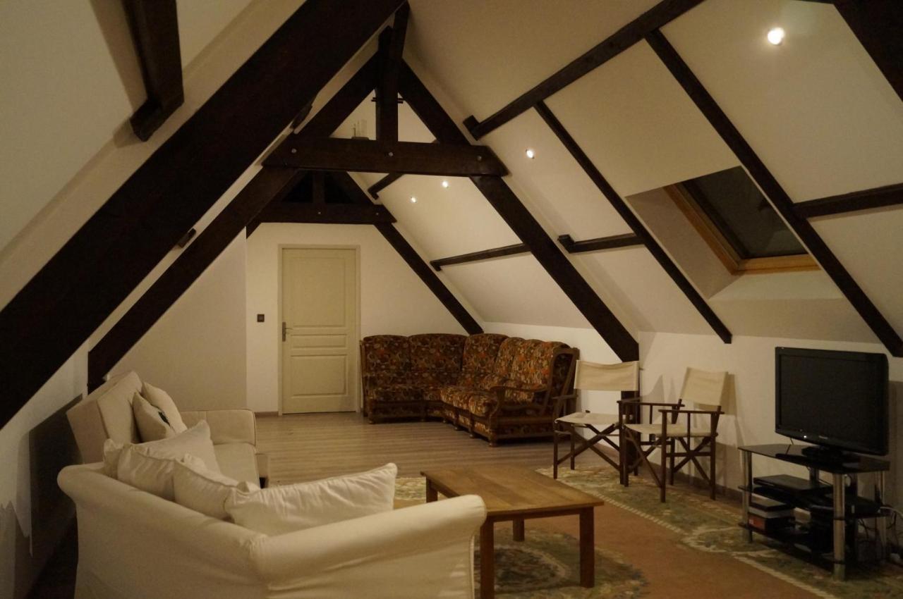 24H Le Mans - Les Haies Gite, Near Le Mans Circuit Villa Coulans-sur-Gée Екстериор снимка