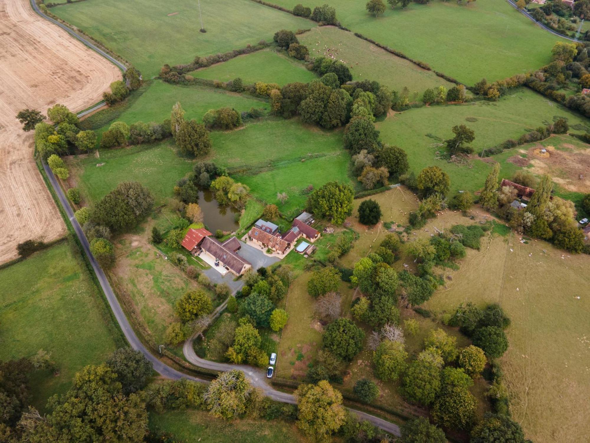 24H Le Mans - Les Haies Gite, Near Le Mans Circuit Villa Coulans-sur-Gée Екстериор снимка